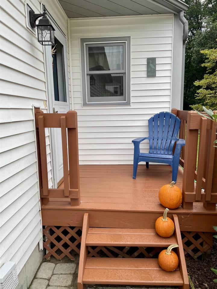 74 Wolcott Street - Photo 1
