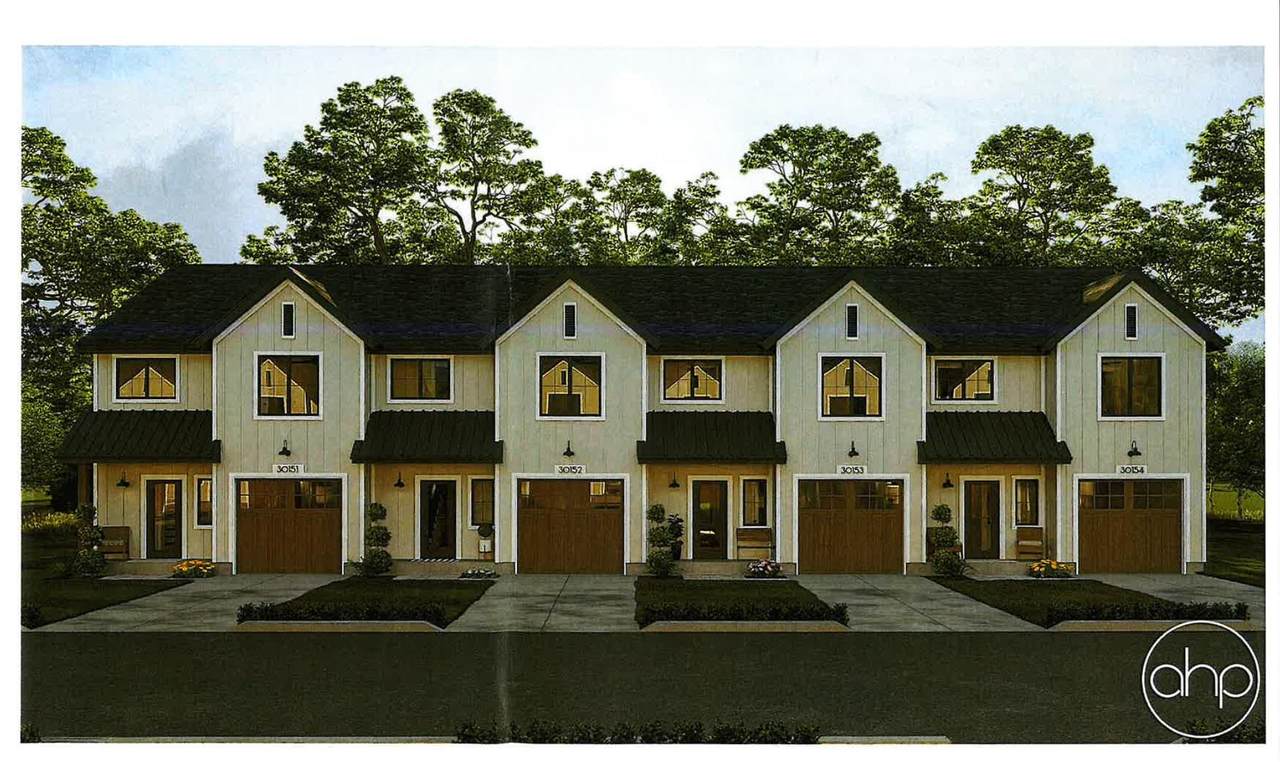 186 Green Street - Photo 1