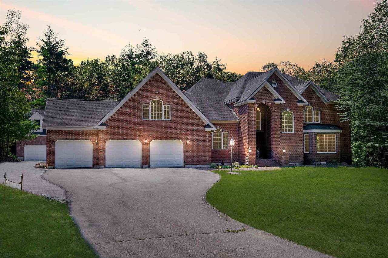76 Barrington Drive - Photo 1