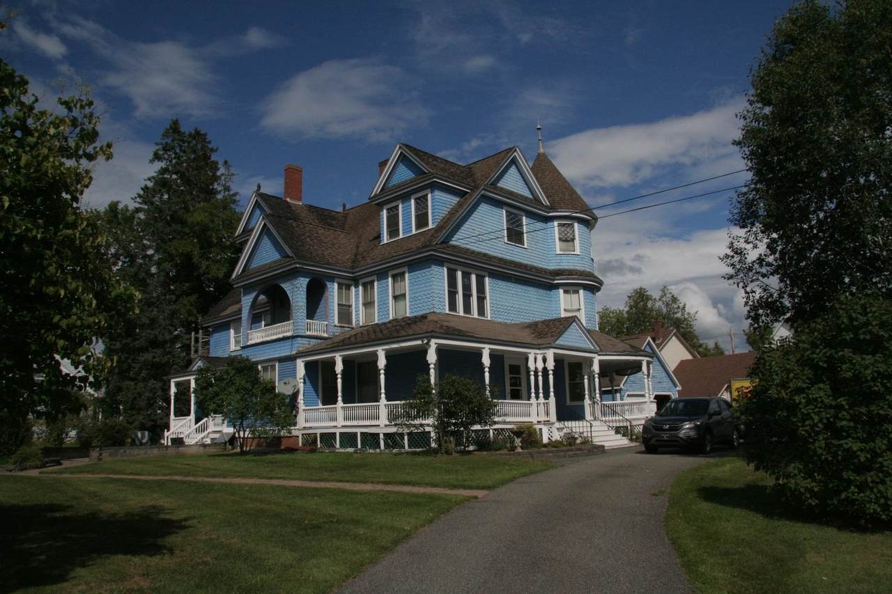 801 Center Street - Photo 1