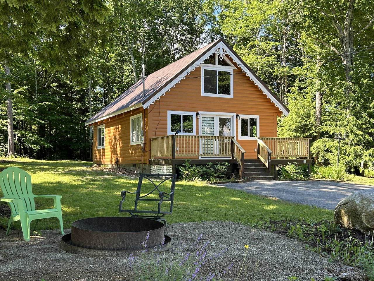 180 Nicola Road - Photo 1