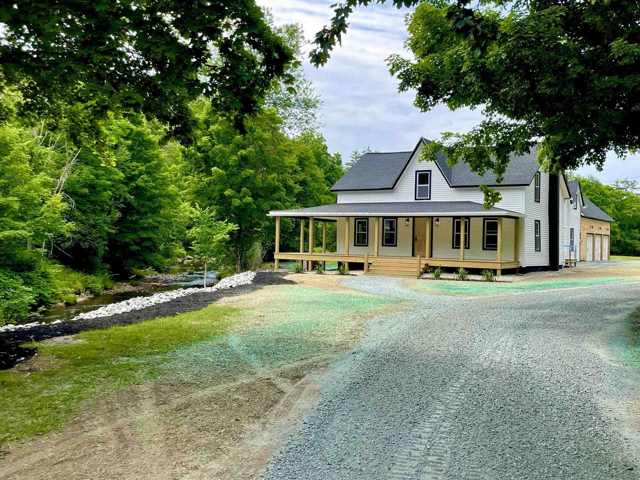 4 Lear Hill Road - Photo 1