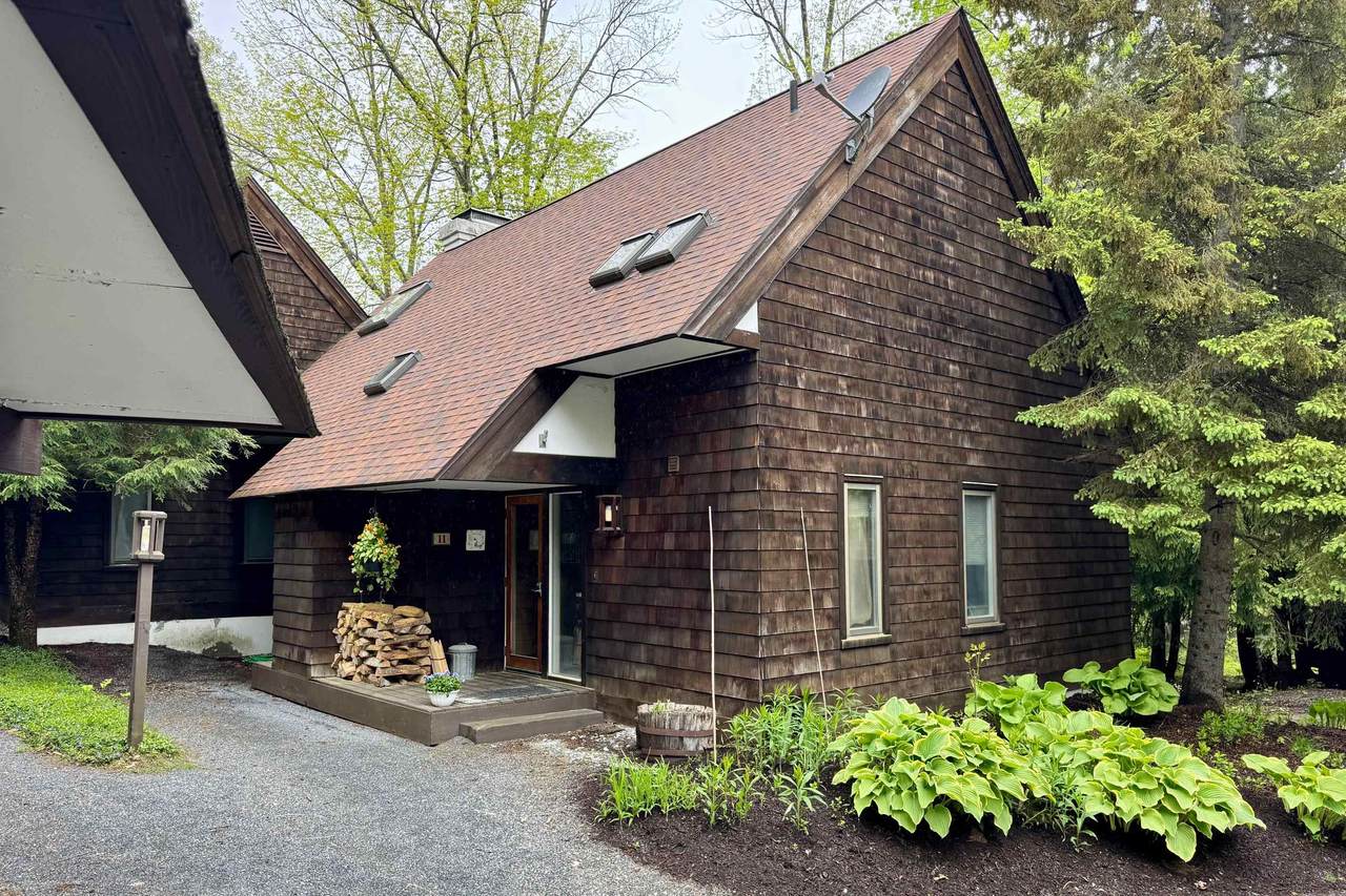 11 Pond View Road - Photo 1