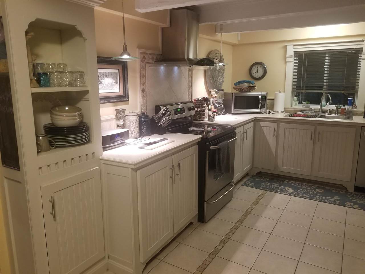 22 Chestnut Street - Photo 1