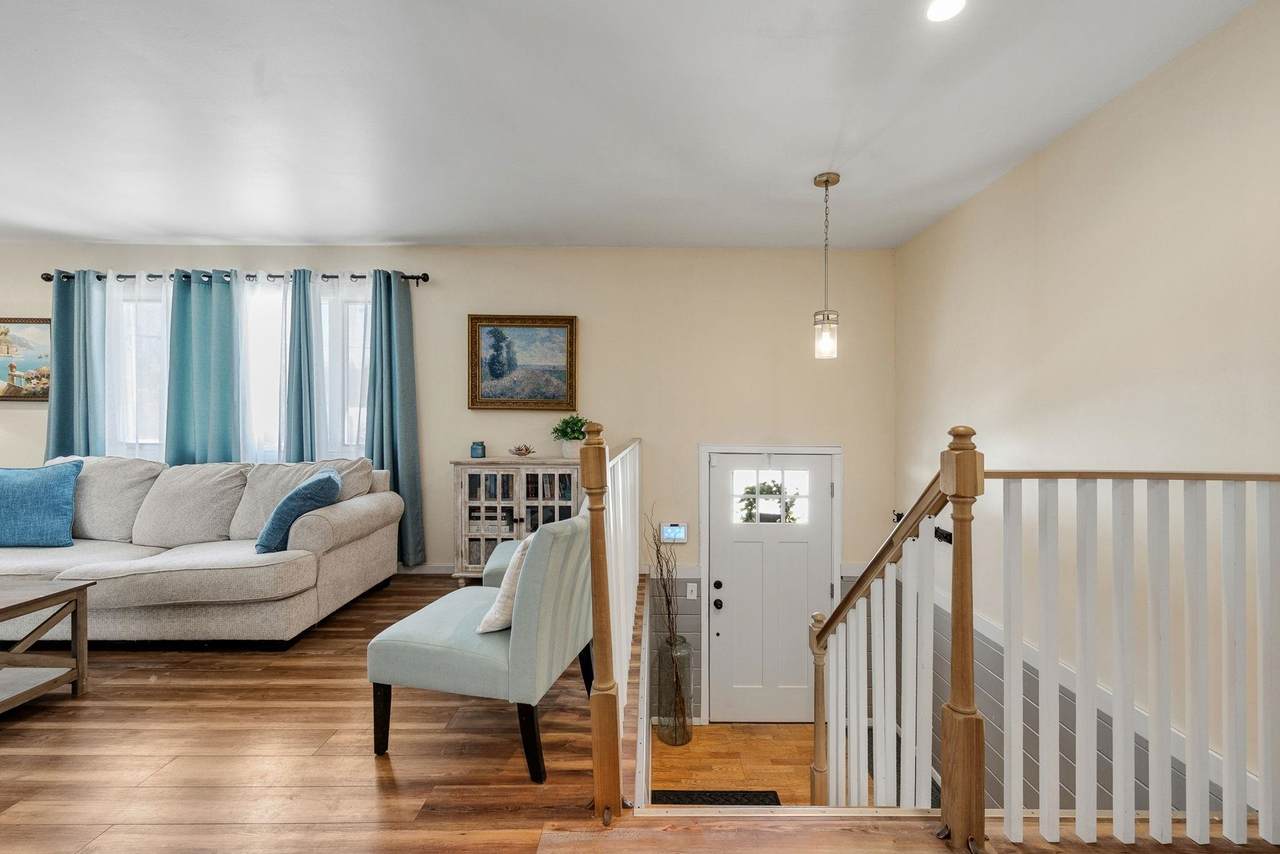263 Lynrick Acres - Photo 1