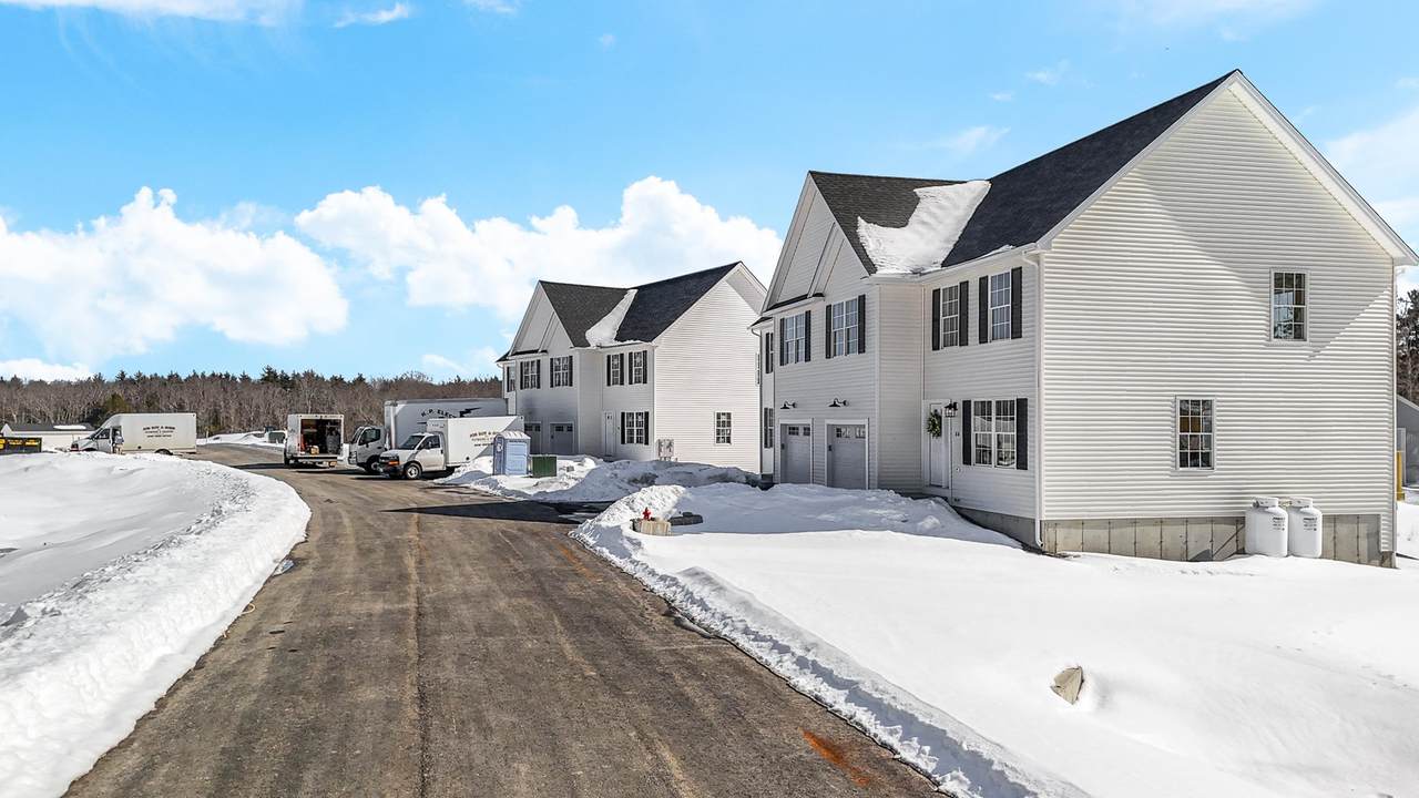 5B Violette Drive - Photo 1