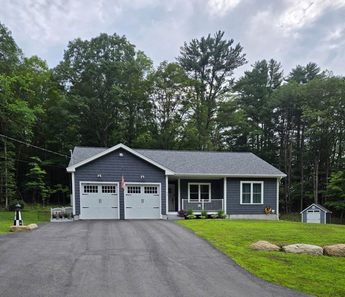 17 Fairgrounds Road - Photo 1