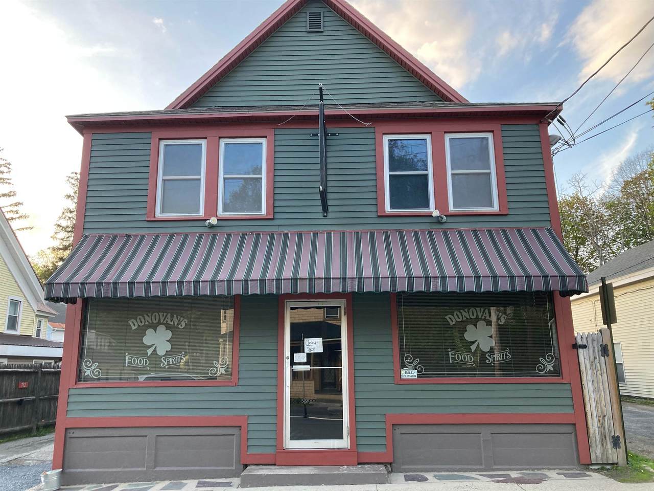 712 Main Street - Photo 1