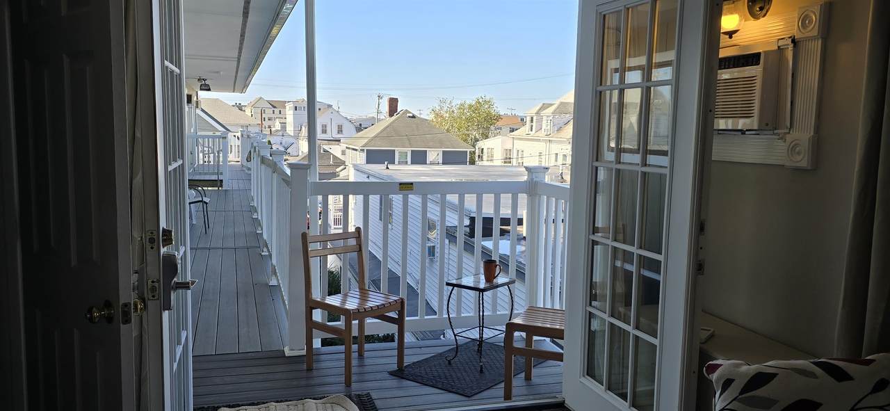 12 G Street - Photo 1