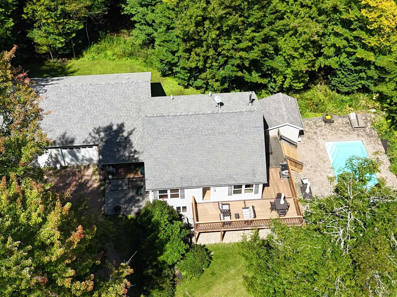422 Hayden Hill Road E - Photo 1