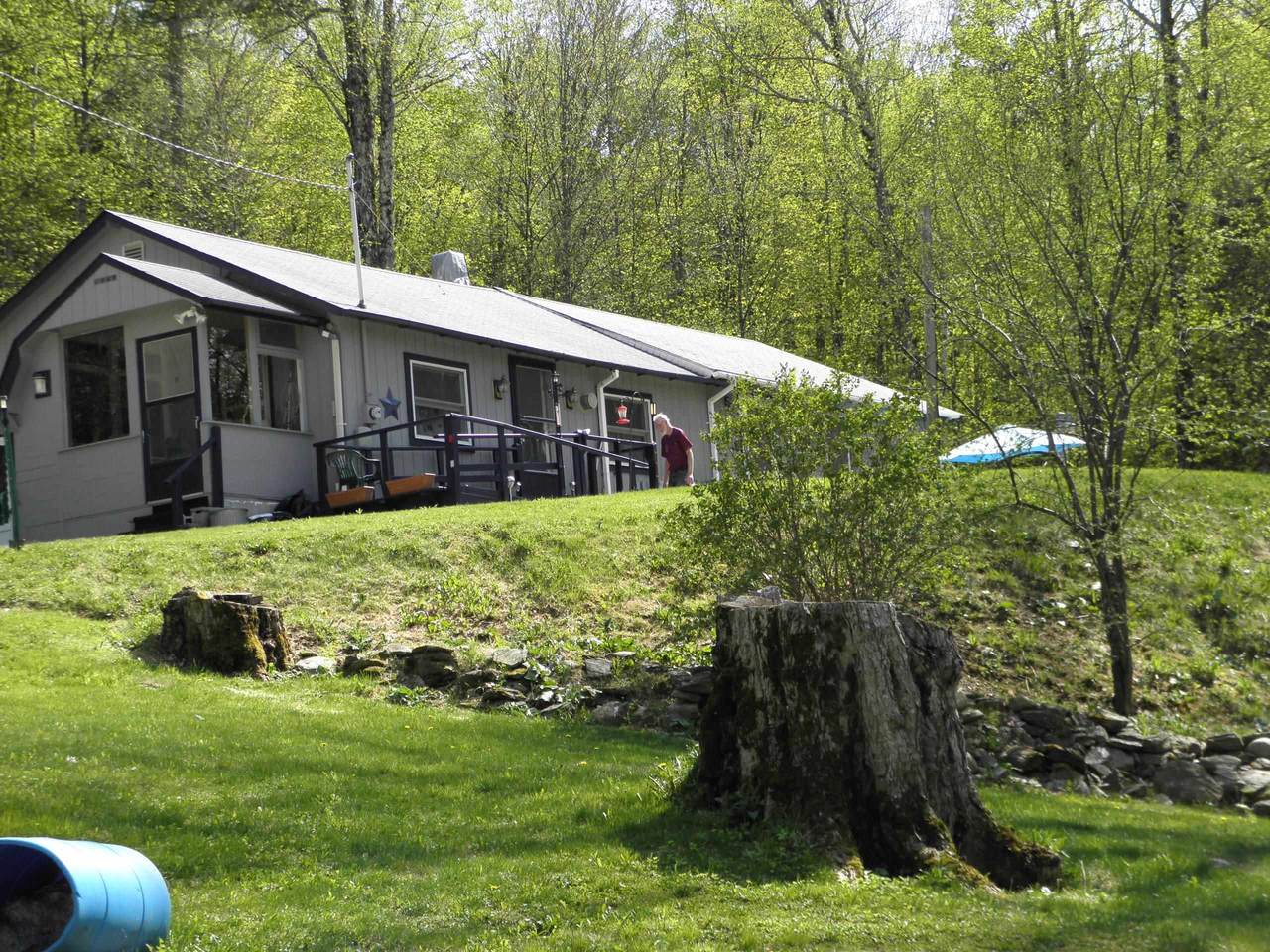 1180 Edmunds Road - Photo 1