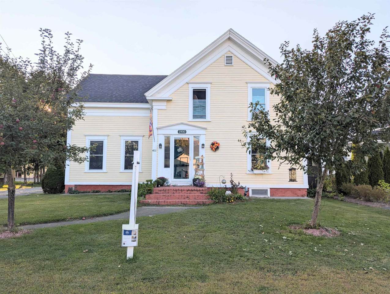 431 Summer Street - Photo 1