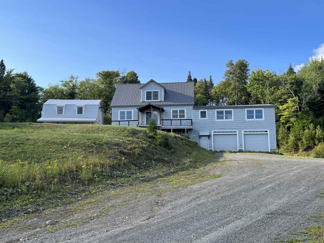 11 Downing Road - Photo 1