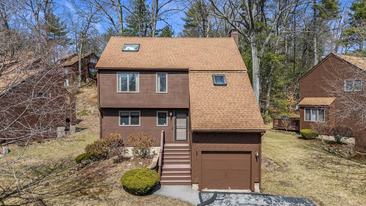 11 Gloucester Lane - Photo 1