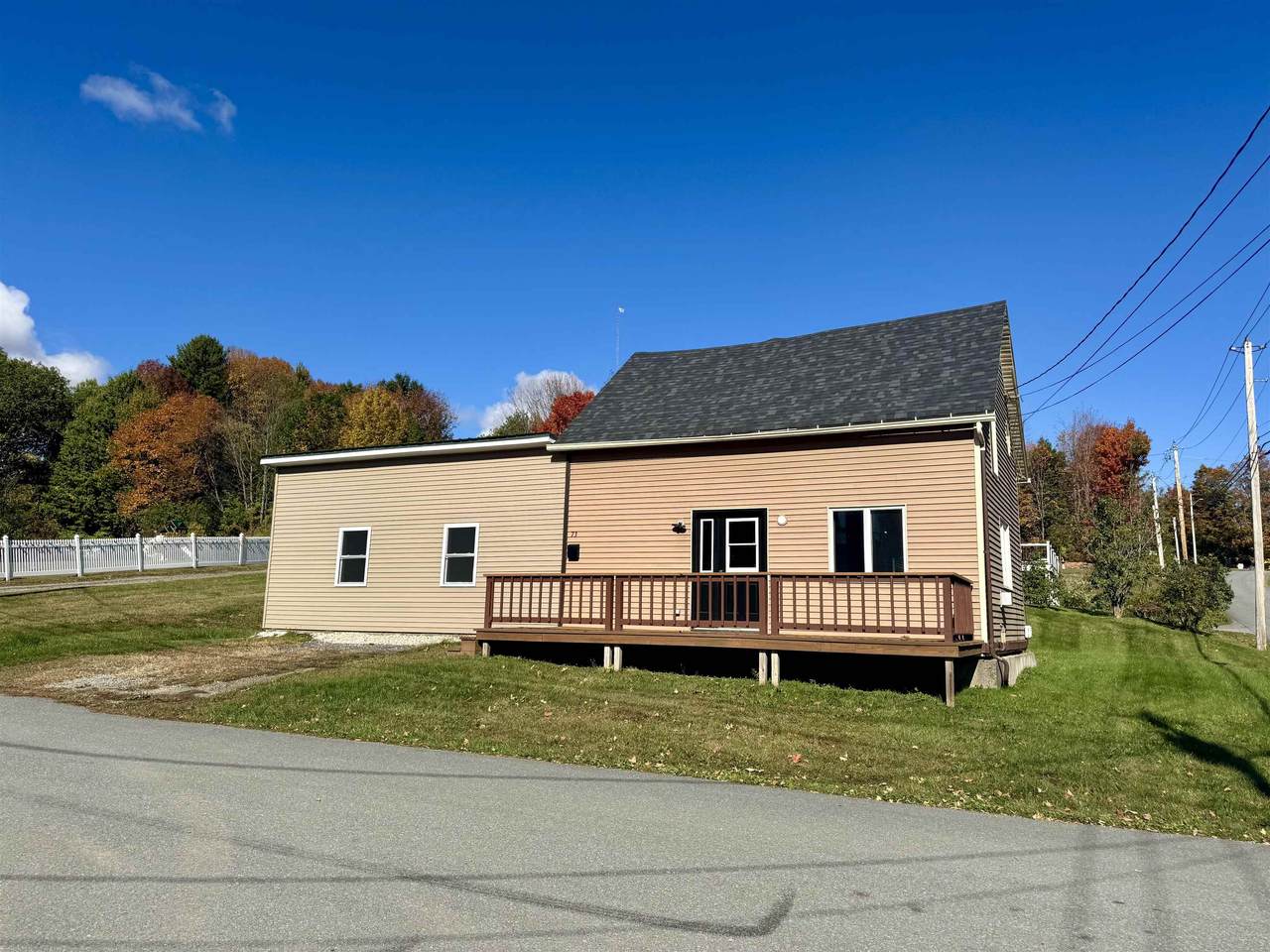 73 Pond Street - Photo 1