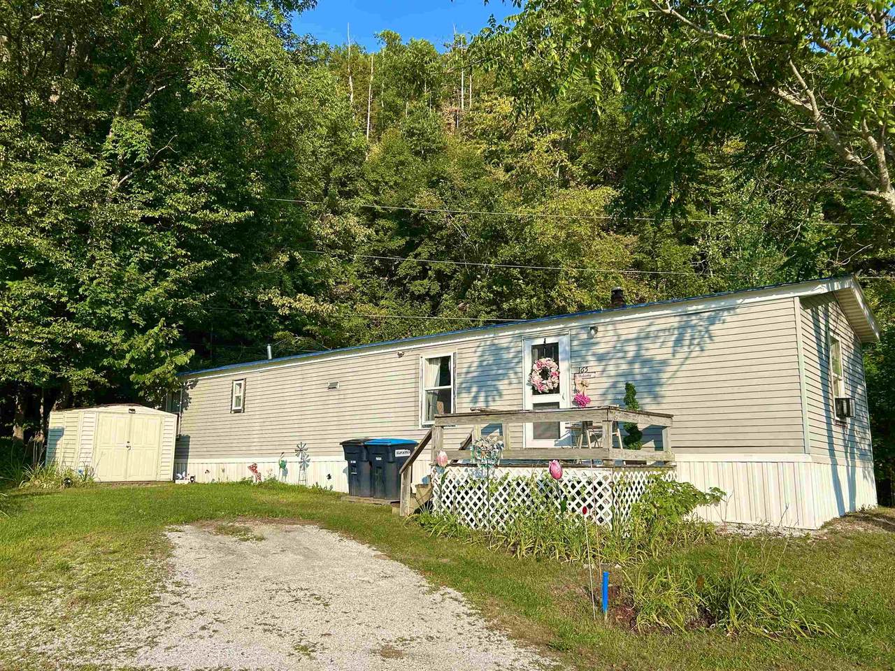 165 Hemlock Road - Photo 1