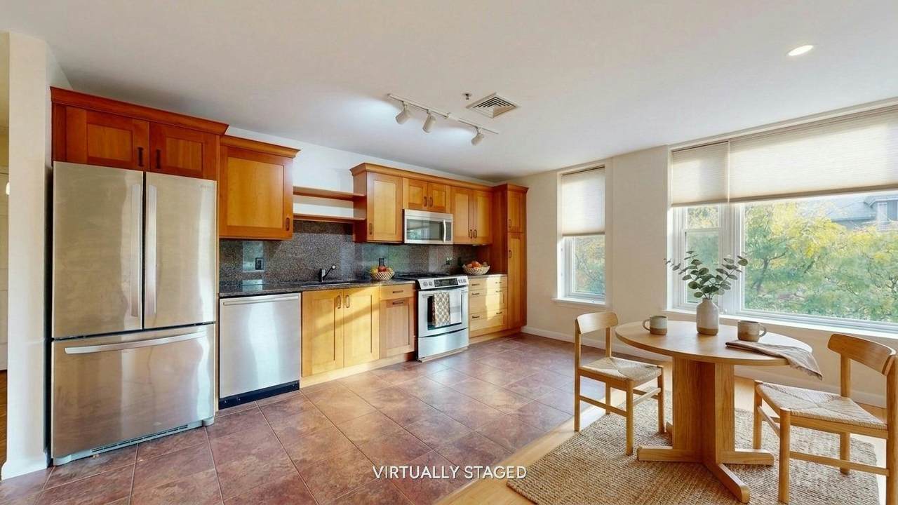 230 College Street - Photo 1
