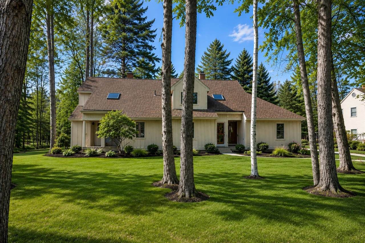 7 Muirfield Lane - Photo 1