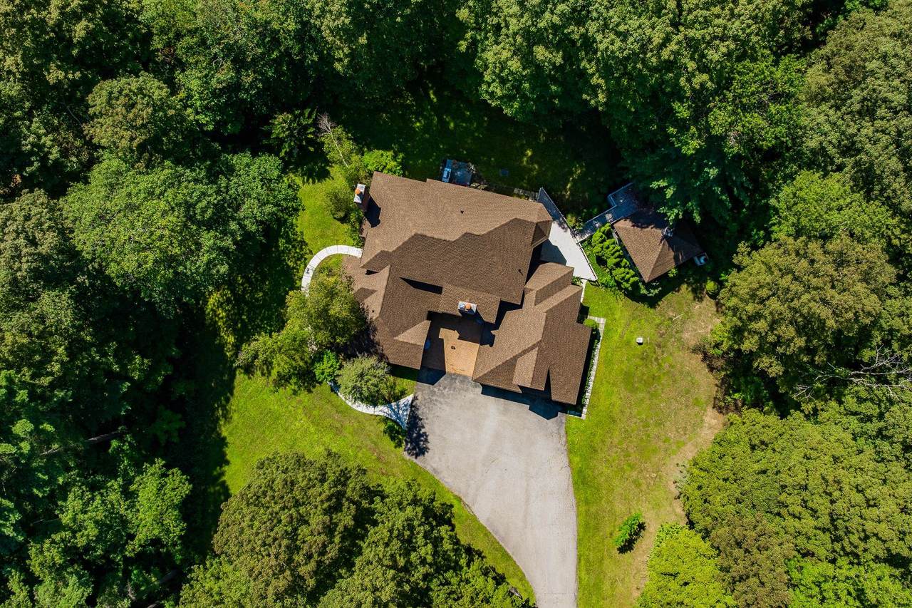 932 Mcnamara Road - Photo 1
