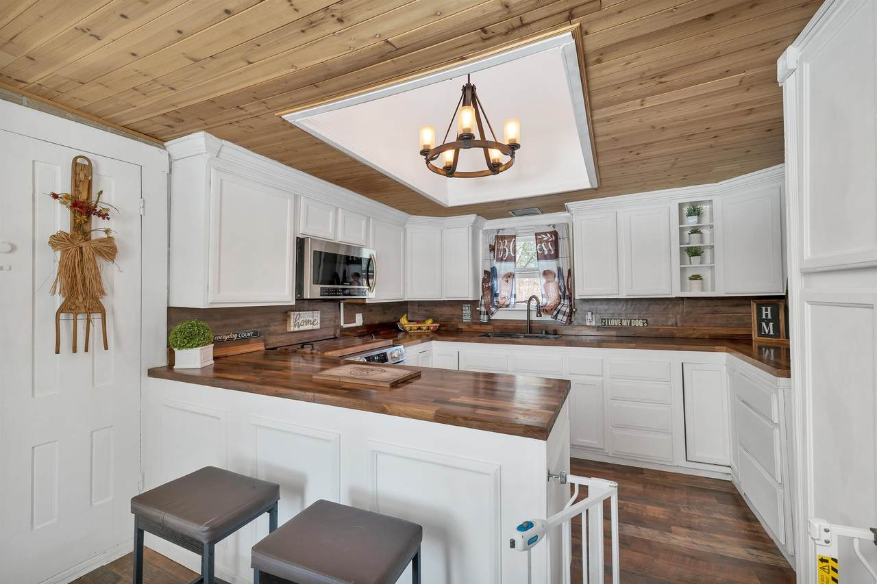 357 New Rye Road - Photo 1