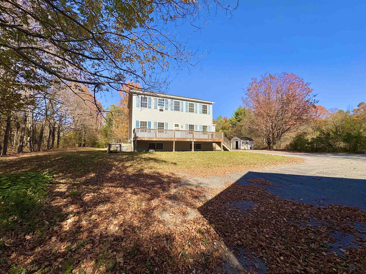 201 Gonyeau Road - Photo 1