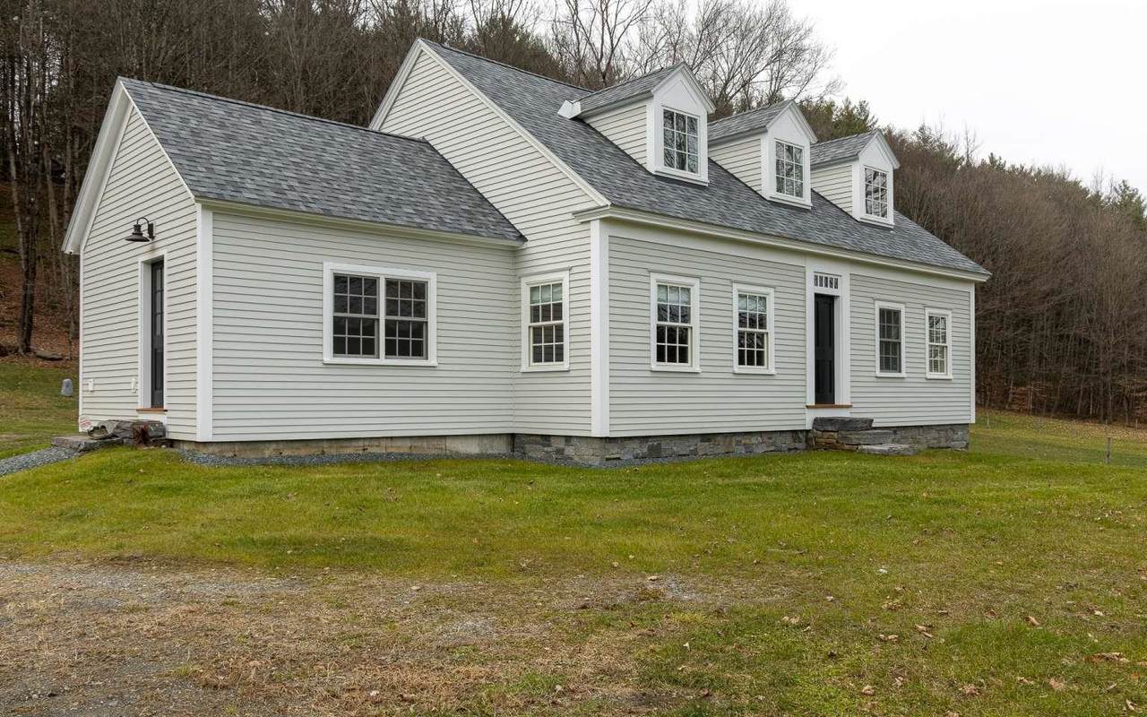 16 Spring Hill Road - Photo 1