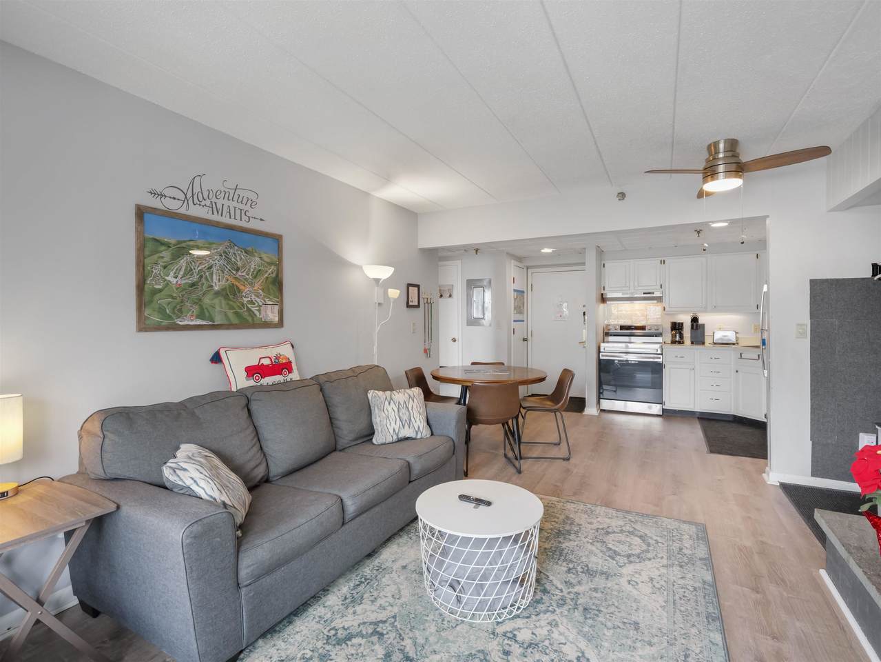 137 East Mountain Road - Photo 1