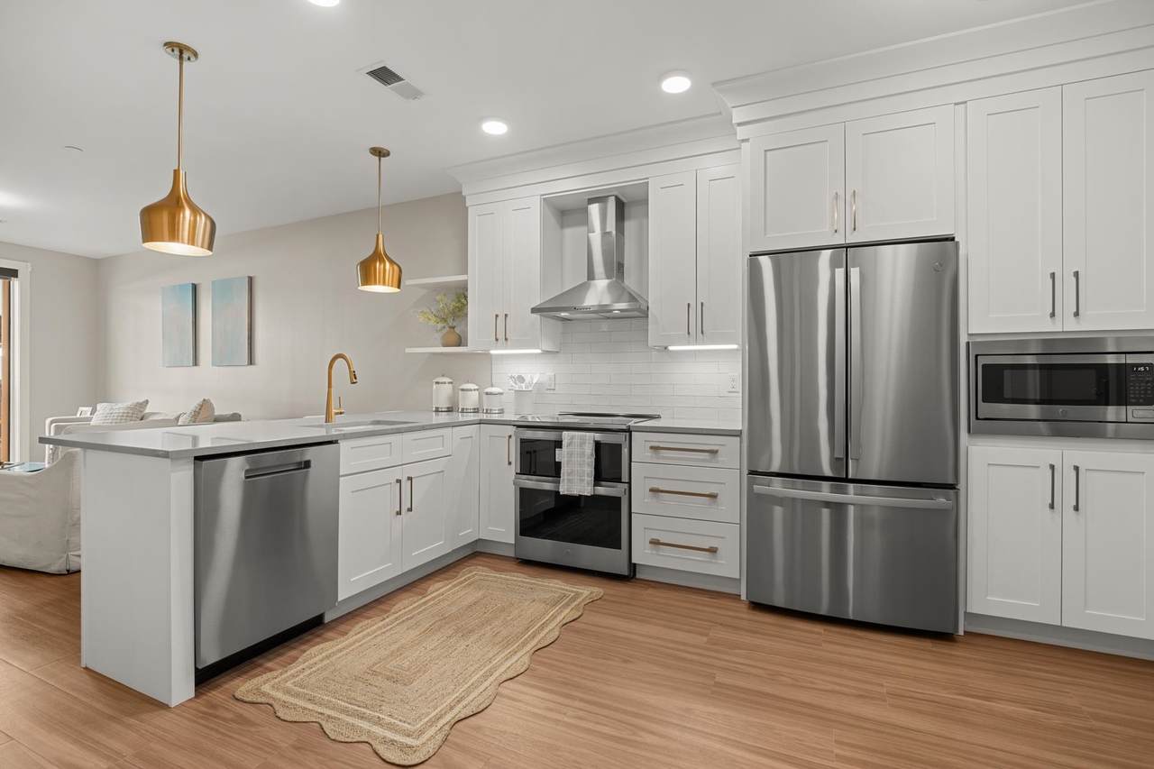 99 Foundry Place - Photo 1