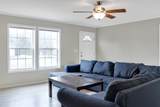 16 Margarets Way - Photo 8