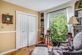 77 Merriam Hill Road - Photo 27