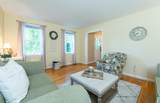 28 Woodbine Drive - Photo 8