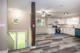 812 Middle Road - Photo 11