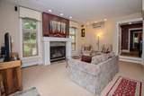 28 Carriage Lane - Photo 3