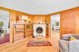 10 Strawberry Hill - Photo 13