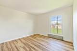4 Chase Lane - Photo 33