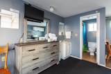 198 Ashworth Avenue - Photo 16