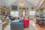 13 Banks Avenue - Photo 19