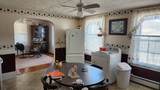 634 Burgess Street - Photo 8