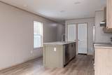 201 Shady Pines - Photo 8