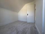 137 Oak Street - Photo 12