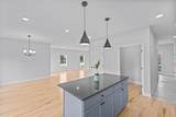 18 Walters Way - Photo 11