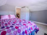 652 York Street - Photo 27