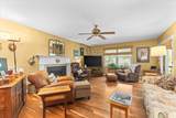 76 Beech Street - Photo 12