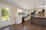 26 Thompson Way - Photo 3