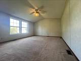 4 Marc Avenue - Photo 12
