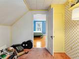 15 Walnut Street - Photo 22