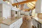 9 Fells Way - Photo 15