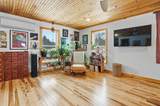 1090 Center Road - Photo 38