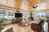 1090 Center Road - Photo 5