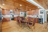 1090 Center Road - Photo 6